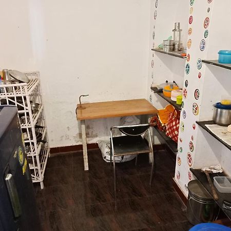 Gurukulam Hostel Puducherry Eksteriør billede