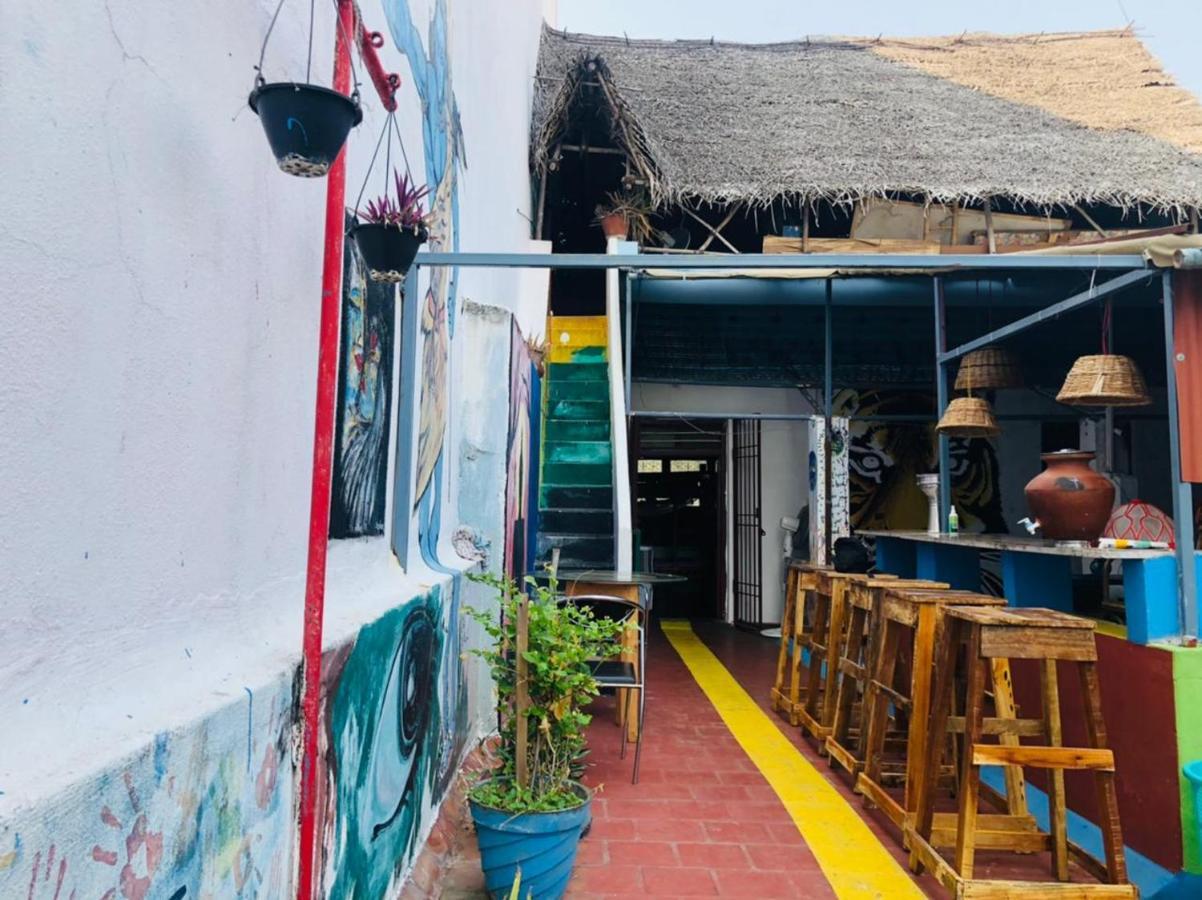 Gurukulam Hostel Puducherry Eksteriør billede
